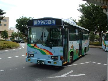 白井駅前のバス