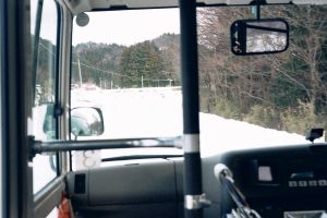 雪道を行くかわさき町民バス